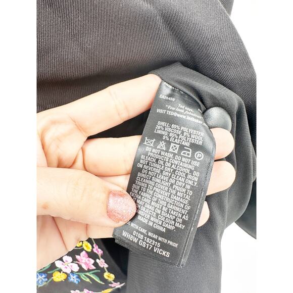 Ted Baker Hampton Floral Embroidered Black A-Line Skirt Size 4 NWT - Picture 5 of 5